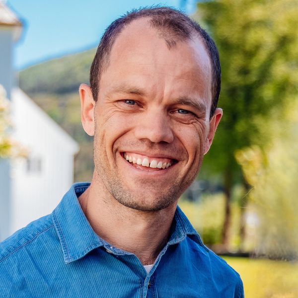 Jesus i bønn for oss