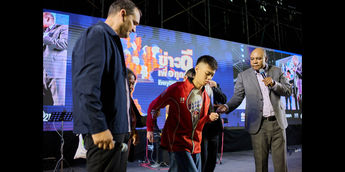 A 14-year-old boy, who had been paralyzed from birth, has never stood or walked in his life. God healed him, and he stood on his own feet and began to walk for the first time ever!