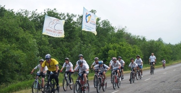 Pray for Orphans Biking Across Ukraine!