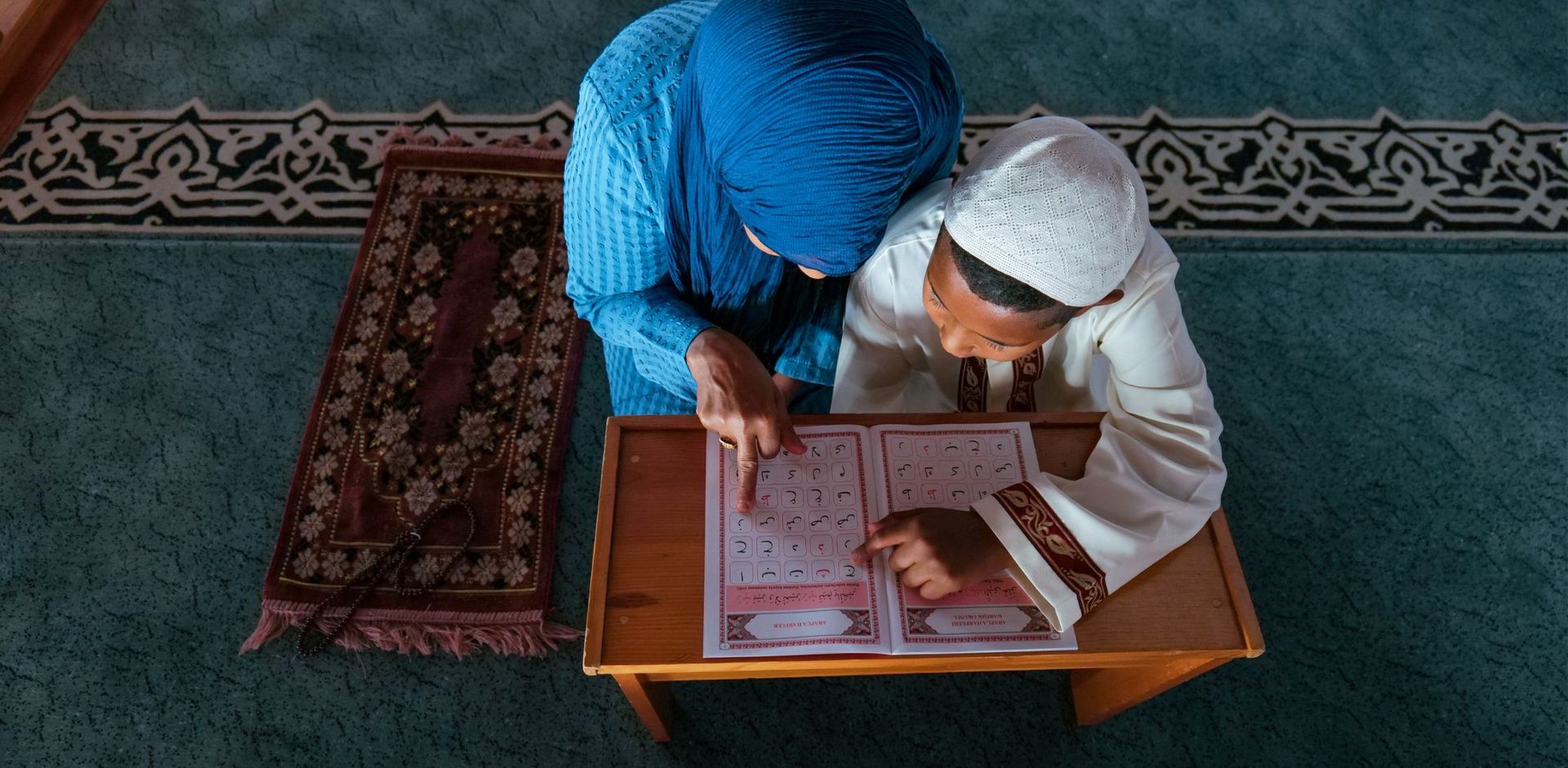 Rakkaudella ja kunnioituksella kutsumassa kaikkia muslimikansoja seuraamaan Jeesusta