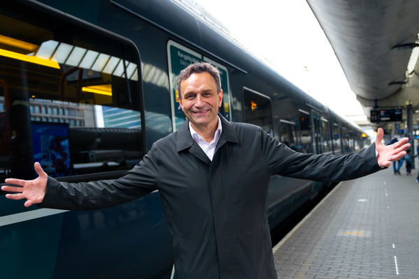 Skriv under for månedskort til 499,-