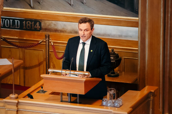 – Jobben vår er å tenke lenger