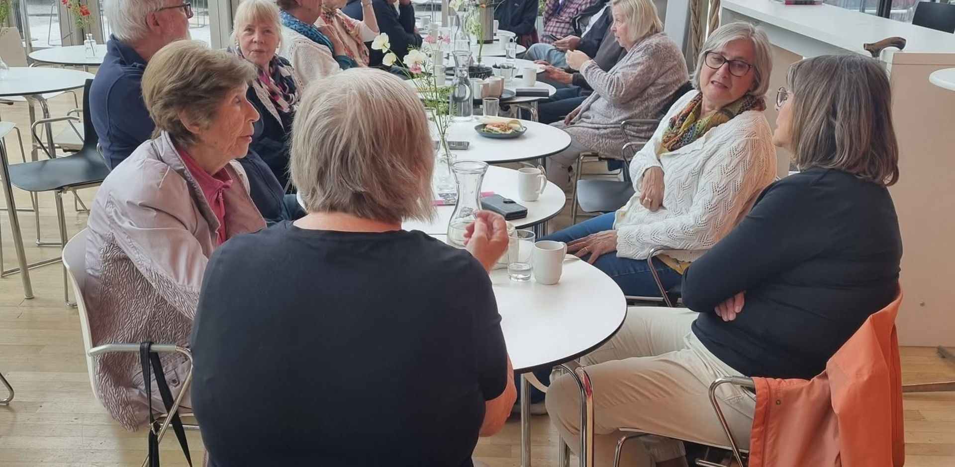 Slagkafe på kafe Kurt på plassen