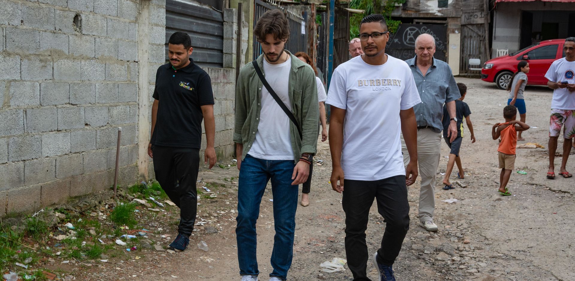 Inn i hverdagen i São Paulos favelaer