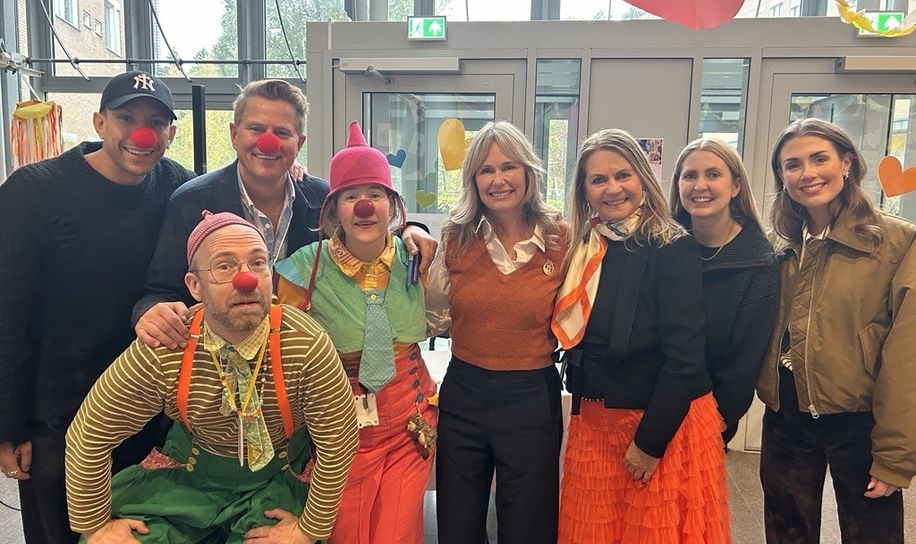 Maskorama-utstilling med barnas fantasitegninger på Rikshospitalet