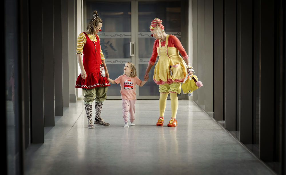 Plutselig kan alle trenge en klovn