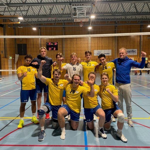 Følg med volleyballgutta i 2.divisjon