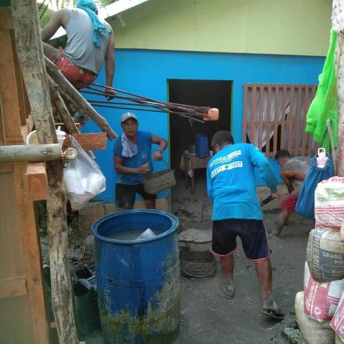 Kirkebygget i Llorrente, Østre Samar