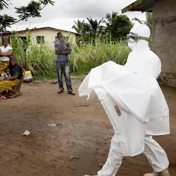 Ebola sprer seg i DR Kongo og Uganda – hjelp oss å stoppe smitten