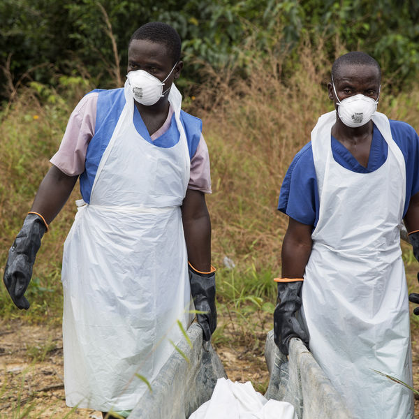 Ebola i DR Kongo - Helsepersonell står i frontlinjen mot smitten
