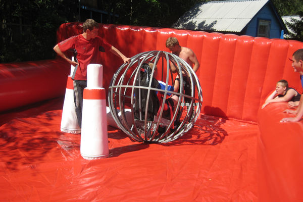 детский прокат, Заказать развлечений на праздник на прокат. Спортивное оборудование в прокат. Аренда для мероприятия в Москве. Детский аттракцион гигантский Боулинг