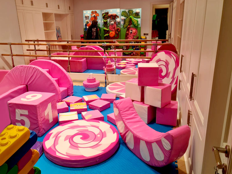 Event день рождения Baby Pink