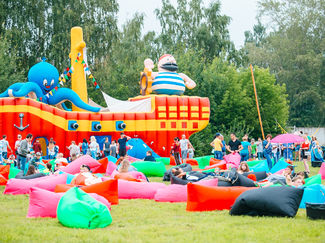 Организация детской зоны на фестивале open-air