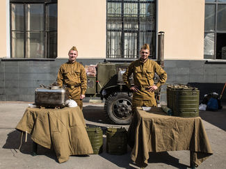 Полевая кухня на мероприятие в военной тематике