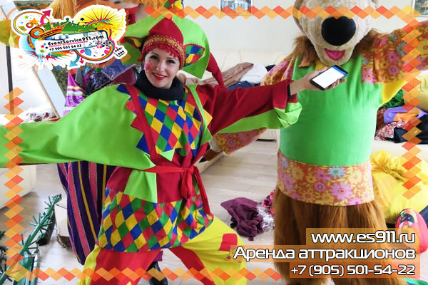 Аренда ростовых кукол на Масленицу, ростовые костюмы на Масленицу в Москве