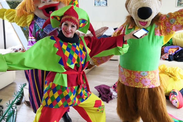 Аренда ростовых кукол на Масленицу, ростовые костюмы на Масленицу в Москве