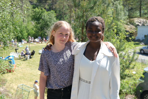 To gode venner, Cassandra og Esperance