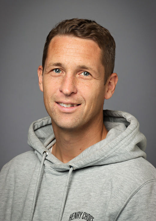 Ansatte og styremedlemmer