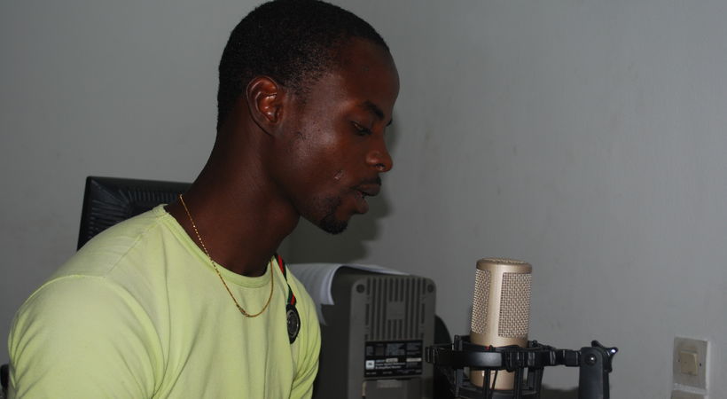 Programmet Mahourøsten som Mohamad Diomandé er radiopastor for, er så populært at det sendes i reprise i Elfenbenskysten. 