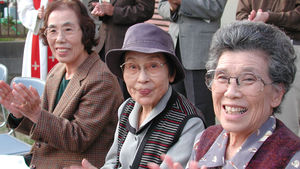 Håpets Kvinner, Japan: