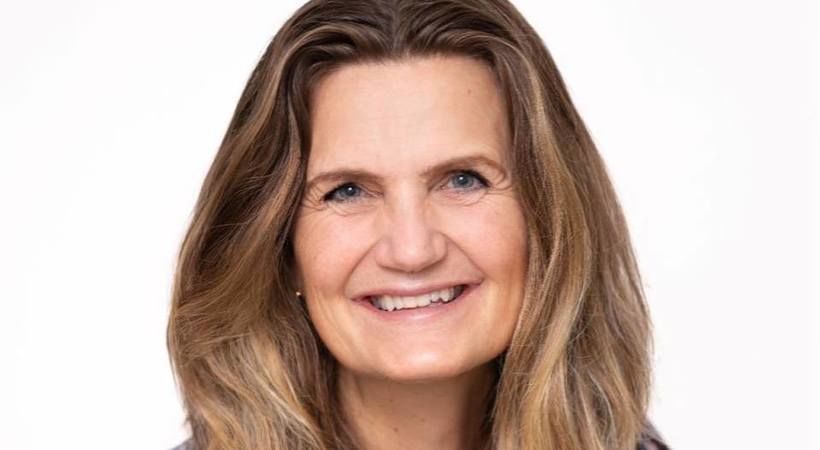Over en åpen Bibel med Marianne Braseth